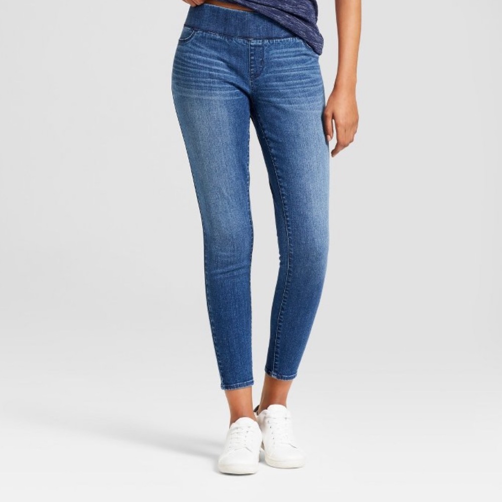✨New✨ Ingrid Isabel Post Maternity Pull On Jeggings